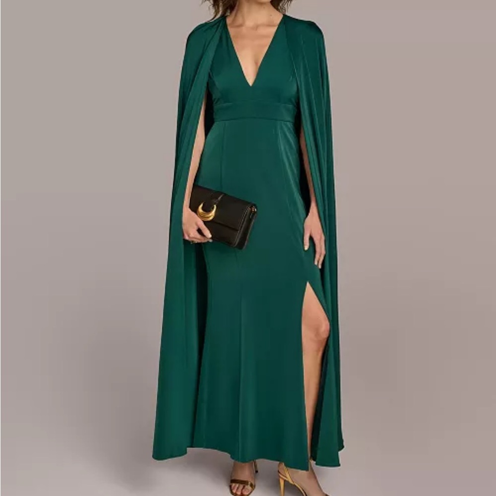 Elegant Green Evening Gown